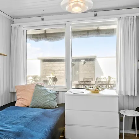 Amazing Home In Pandrup With Wifi *