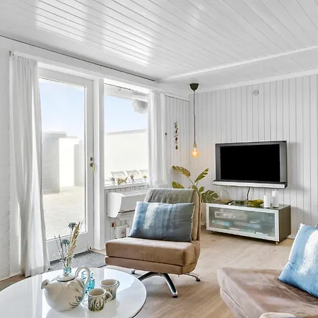 Awesome In Pandrup With House A Panoramic View Holiday home Rodhus