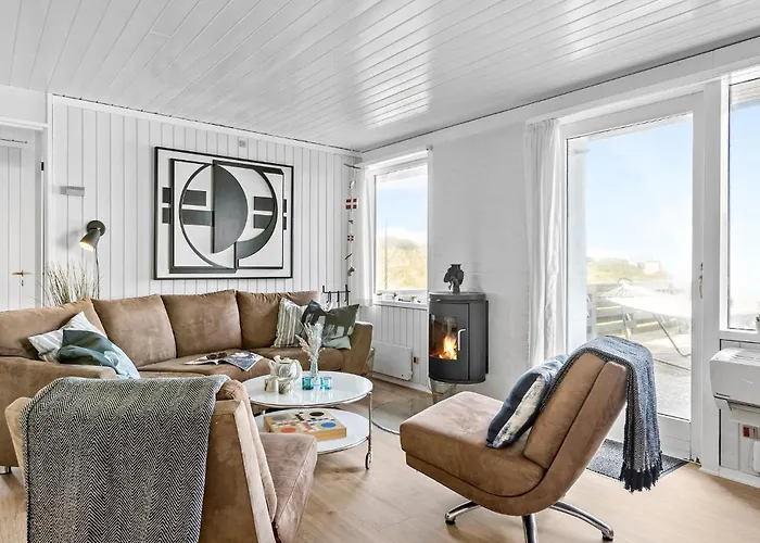 Two-bedroom In Feriehus